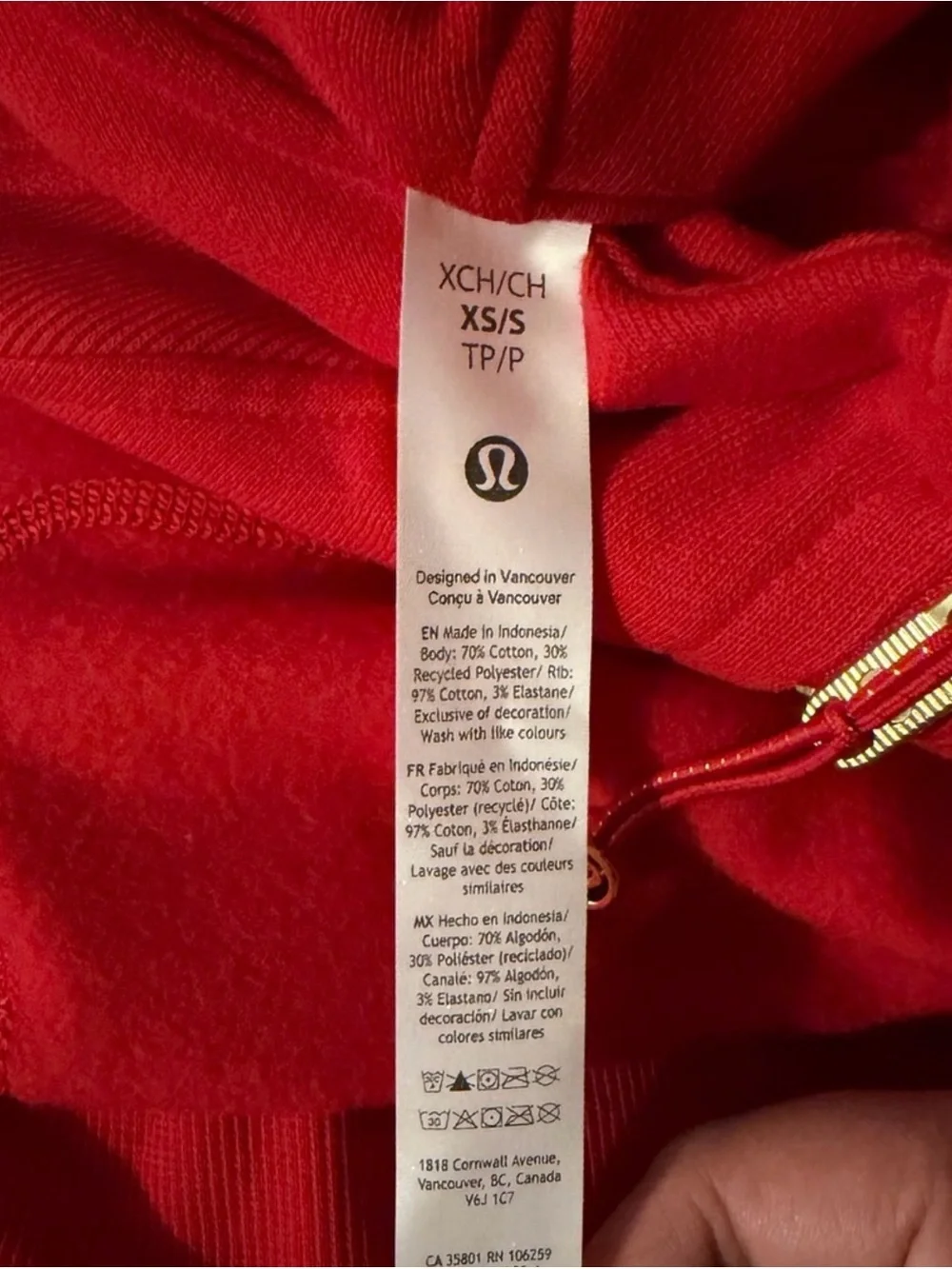 LULU LEMON scuba